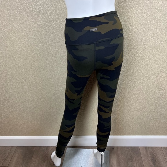 NWOT Victoria’s Secret Pink High Waist Ultimate Camo Tights Leggings - Picture 2 of 11